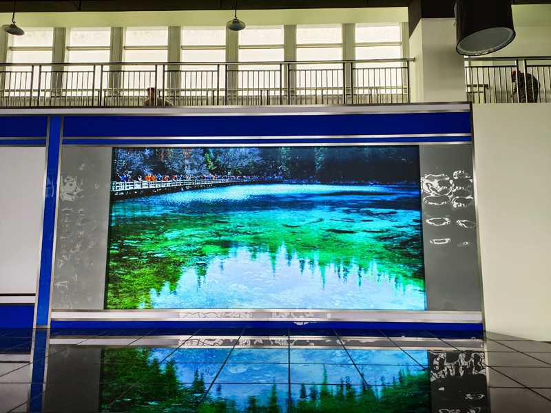 常州某某商貿(mào)學校